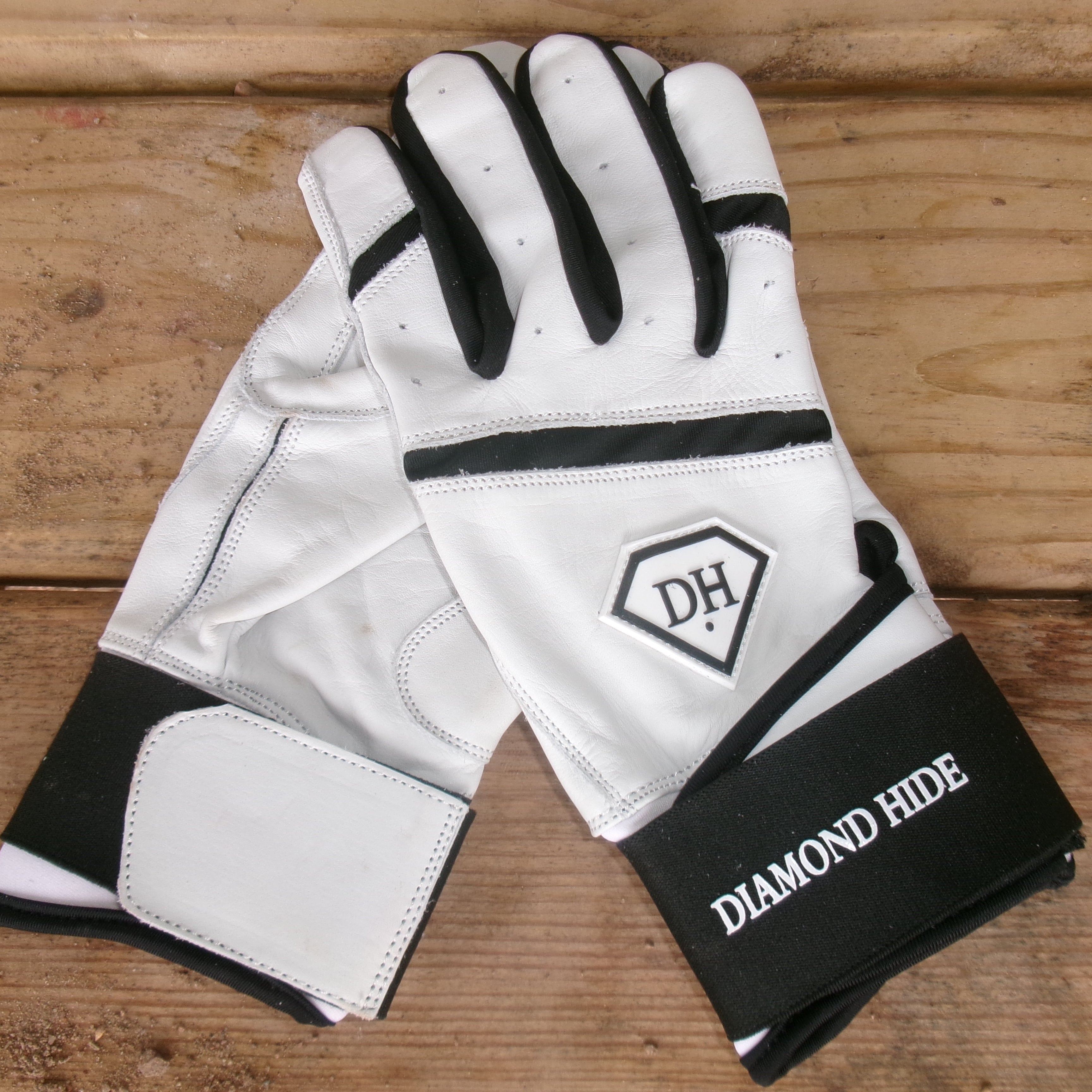 Diamond Hide Long Cuff Goatskin Batting Gloves